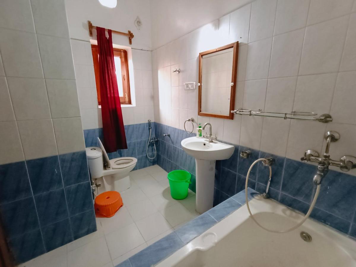 The Gupta Guest House Bodh Gaja Zewnętrze zdjęcie